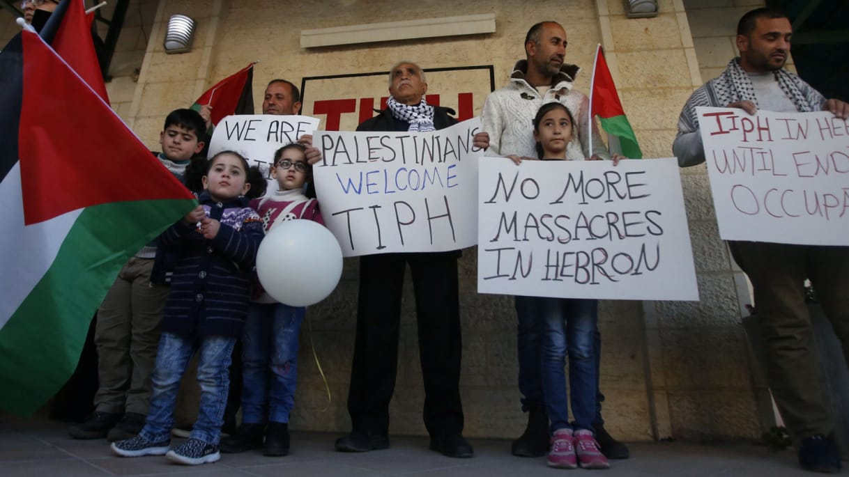 Ora i Palestinesi di Hebron potrebbero rischiare un altro massacro.