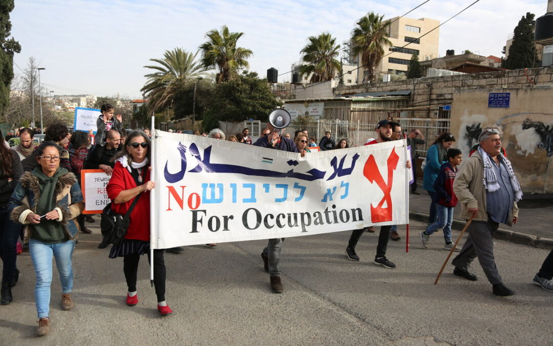 Israele sfratta 400 Palestinesi dal quartiere di Sheikh Jarrah a Gerusalemme Est