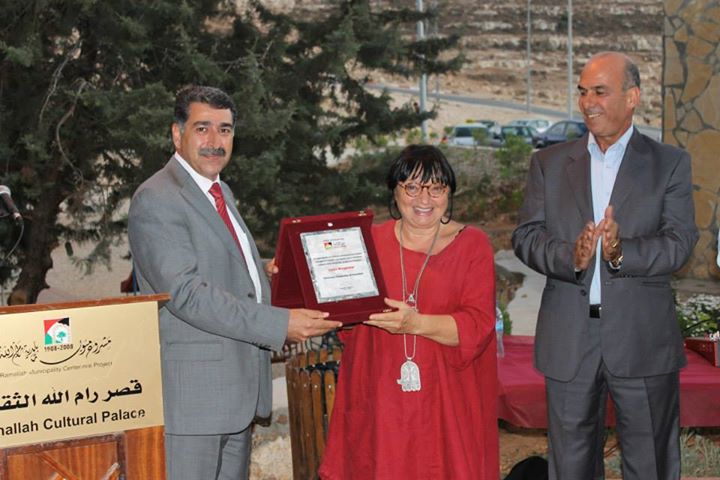 Ramallah assegna la cittadinanza onoraria a Luisa Morgantini