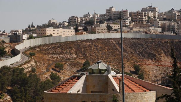 Un tratto del muro di separazione in Cisgiordania. credit Tomer Appelbaum