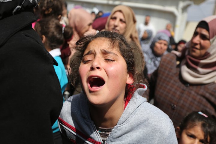 Portare in primo piano i Palestinesi.