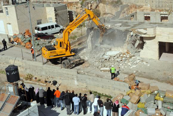 Le ritorsioni sempre più sadiche di Israele rafforzano negli Ebrei un senso collettivo di vittimismo.