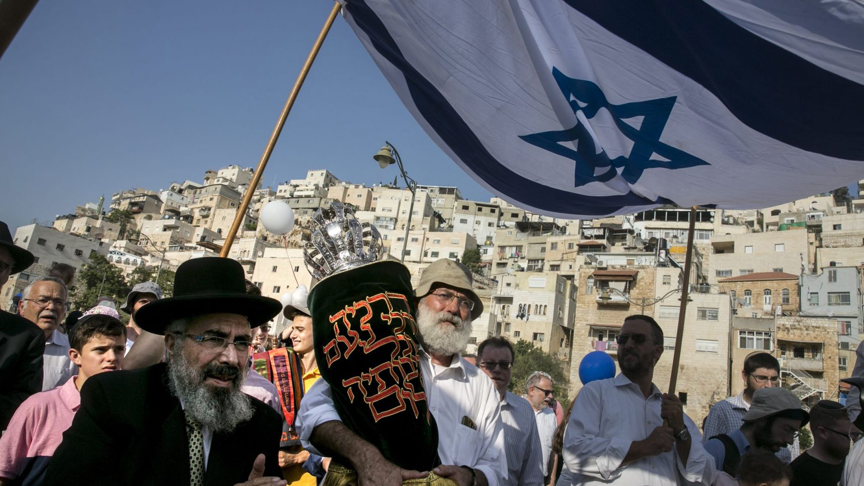 “Vuoi una ragazza? Quante?” Registrazioni rivelano come un gruppo di destra ha cercato di rendere ebraica Gerusalemme Est.