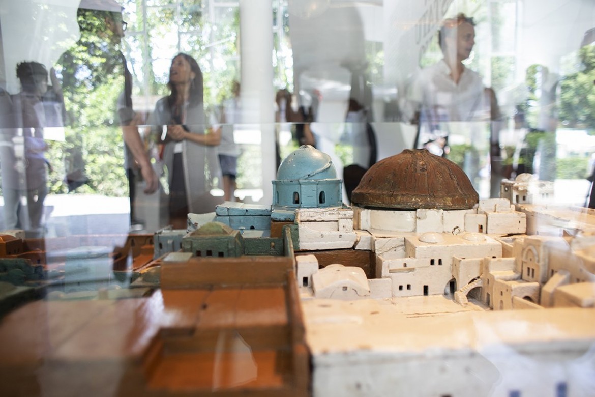 Architetture d’occupazione alla Biennale di Venezia.