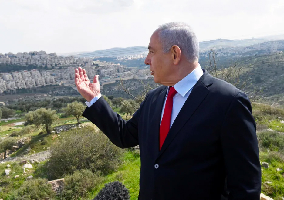 Qual è la verità del viaggio lampo di Pompeo in Israele nel mezzo della pandemia