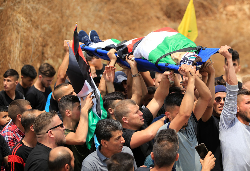 Le sparatorie israeliane uccidono altri due adolescenti palestinesi
