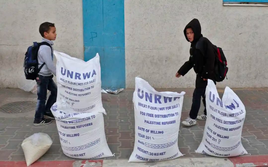 L’agenzia delle Nazioni Unite per l’assistenza ai rifugiati palestinesi (UNRWA) è “vicina al collasso” dopo i tagli ai finanziamenti
