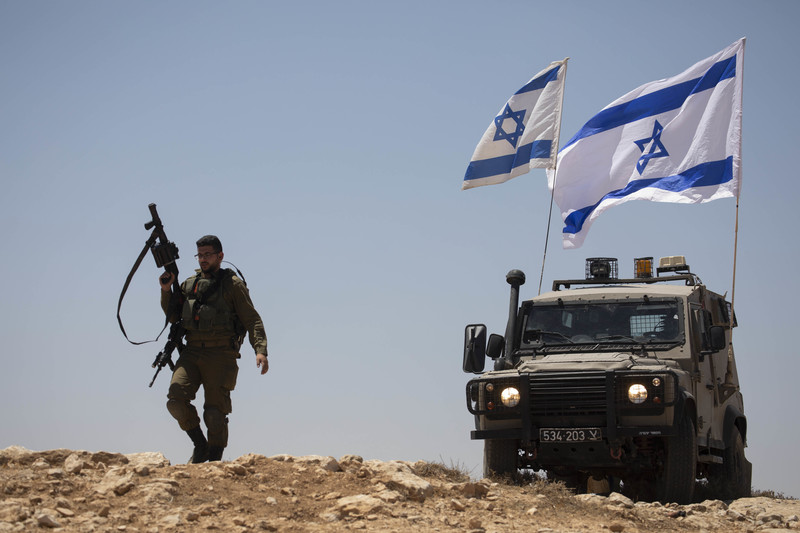 Israele implora il mondo di continuare a pagare i conti della sua occupazione