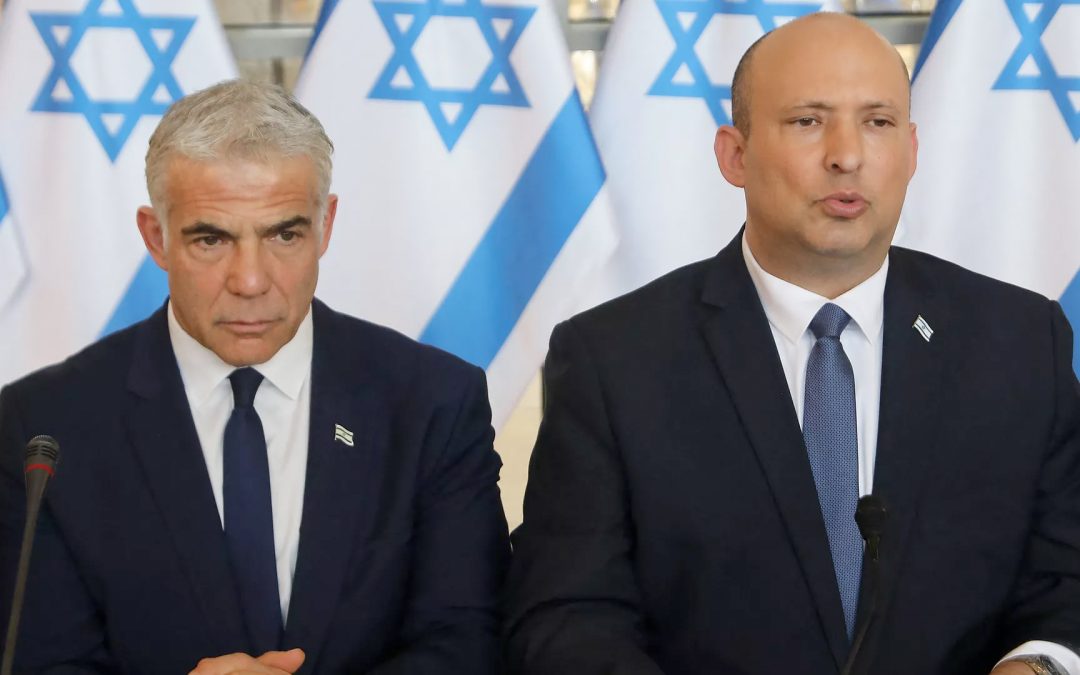 La coalizione israeliana è d’accordo a sciogliere il Parlamento e a indire elezioni anticipate.