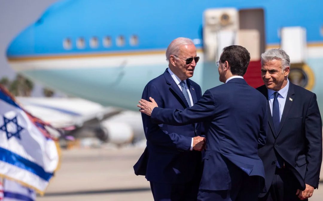 Nove parole pronunciate da Biden all’aeroporto di Tel Aviv rivelano la sua politica su Israele-Palestina