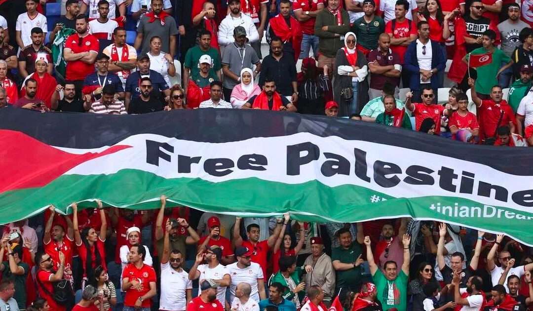 La solidarietà palestinese ai mondiali di calcio e il fallimento della politica statunitense