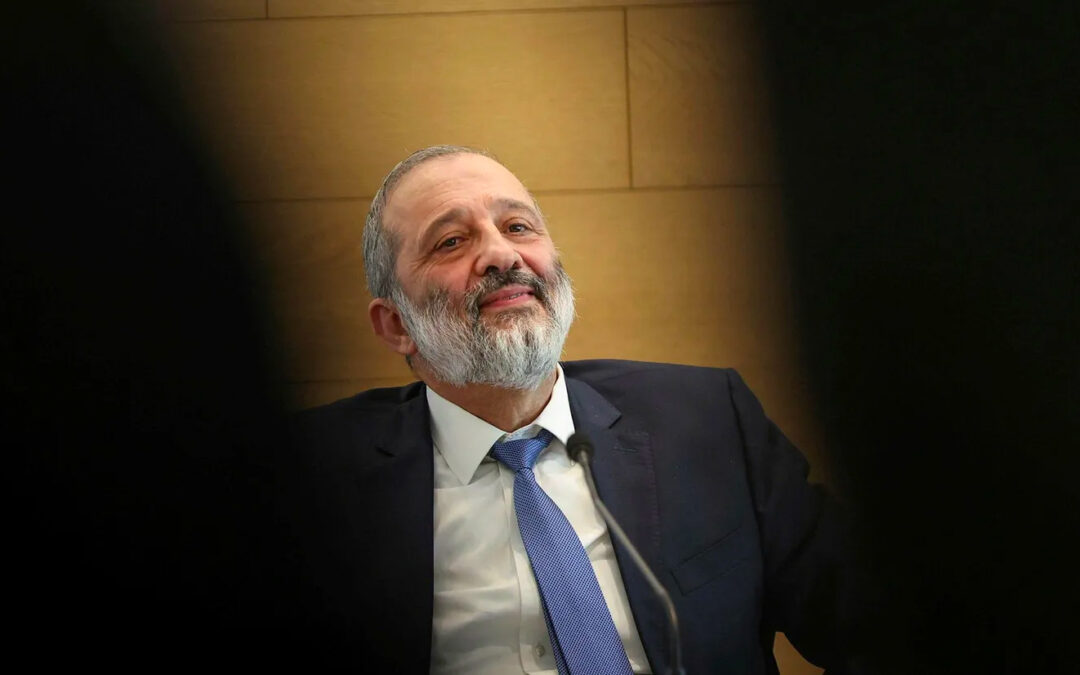 Il futuro politico di Arye Dery è appeso a un filo. Ecco cosa potrebbe succedere ora