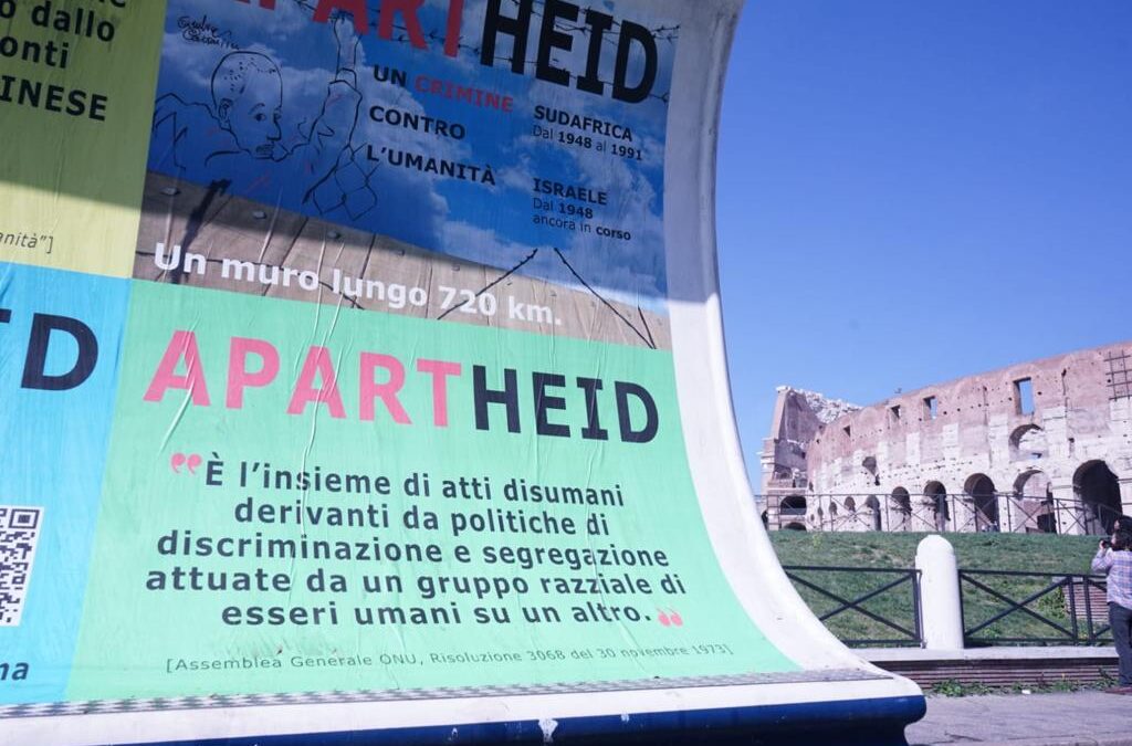 Una vela gira per la città di Roma contro l’apartheid israeliana