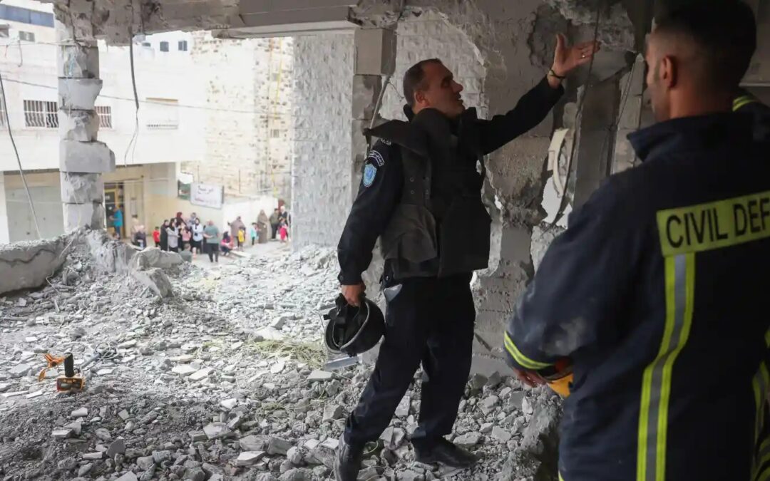Giornalista palestinese colpito alla testa da un proiettile durante l’irruzione israeliana a Ramallah