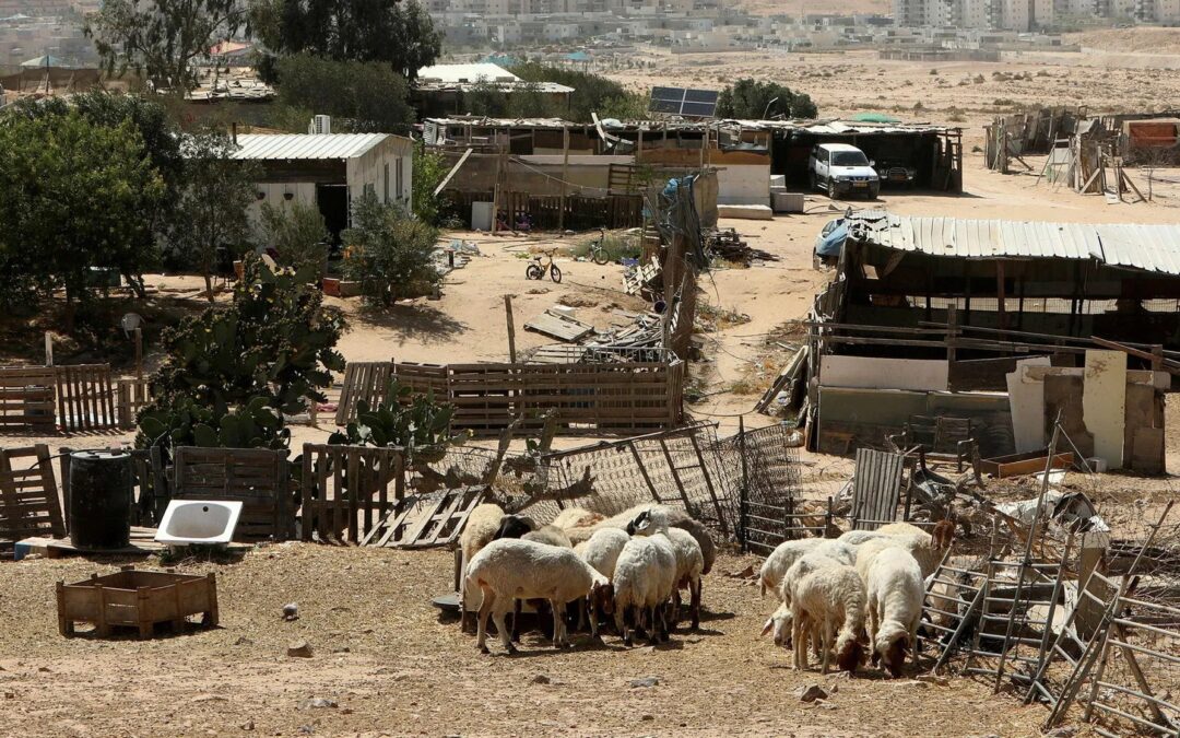 Un tribunale israeliano ordina lo sgombero di un villaggio beduino per costruire un nuovo quartiere a maggioranza ebraica