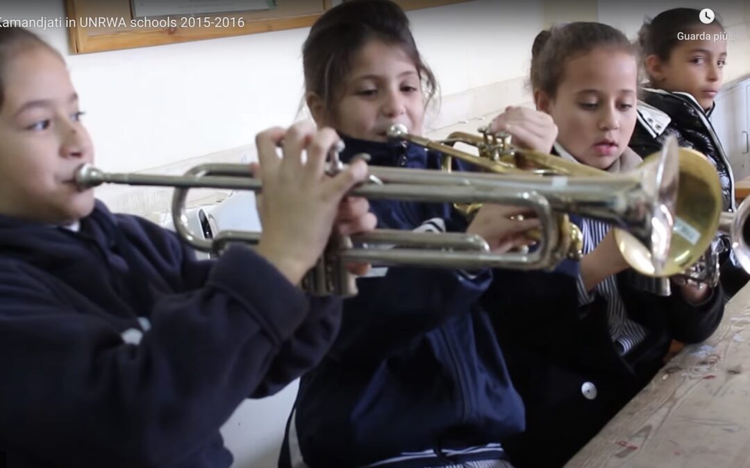 Un progetto di AssopacePalestina per l’educazione musicale dei bambini nei campi profughi
